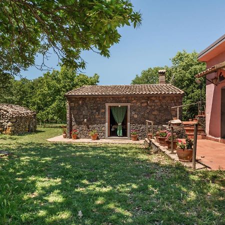 Hill-View Villa In Maletto With Garden Esterno foto
